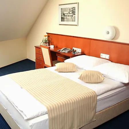Hum Hotel 3*